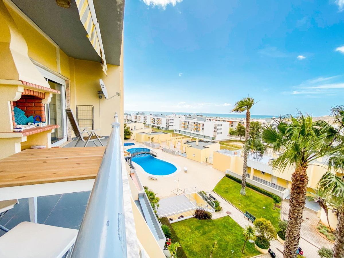 Sea View Apartment By Beach & Marina #1869 라고스 외부 사진